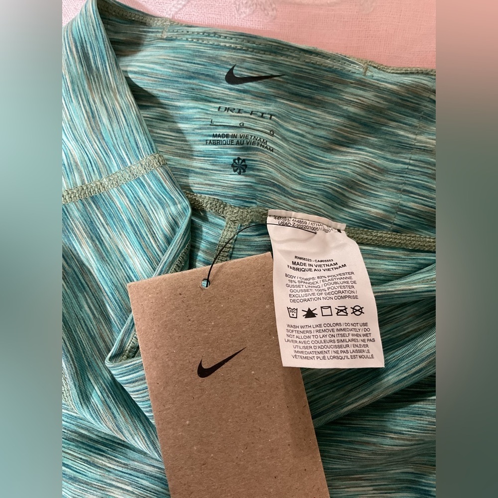 Nike One Girls' Dri-FIT training Legging Green/white L - Picture 5 of 6